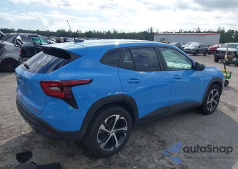 2024 Chevrolet Trax Fwd 1Rs z USA, uszkodzony, nr VIN KL77LGE2XRC182341